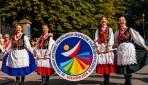 Barwny korowód zespołów polonijnych